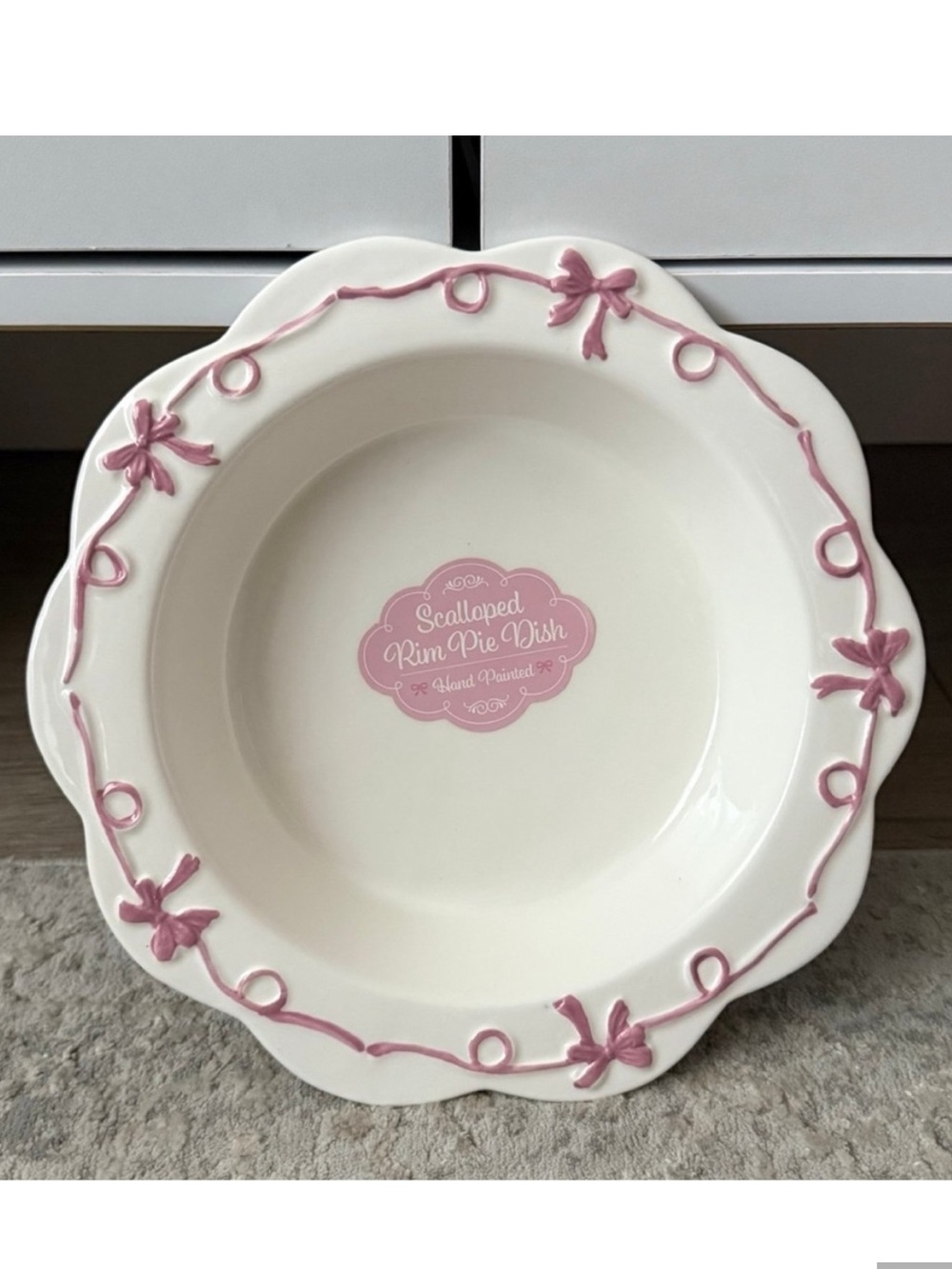 Scalloped Pie Dish with Pink Bow Accents NWT